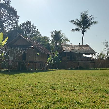 Vangvieng Ruby'Homestay Vang Vieng Exterior photo